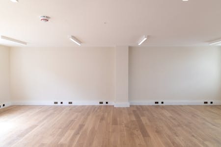 20-22 Mortimer Street (1st Floor), London, Office To Let - IMG_0467.jpg