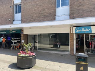 Unit 14, Riverside Walk, Thetford, Retail To Let - IMG_8204.jpeg