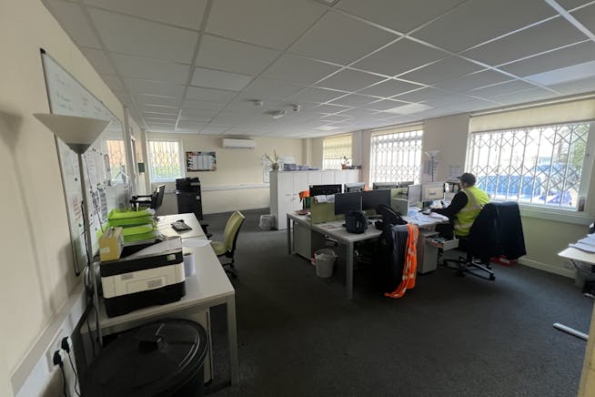 Unit 5 - 6, Bristol, Industrial To Let - IMG_0818.jpg Unit 5 - 6, Bristol, Industrial To Let - IMG_0818.jpg