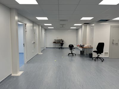 Modern Warehouse, Unit 5 Century Court, Aylesbury, Industrial / Industrial/Logistics To Let - IMG_1080.JPG