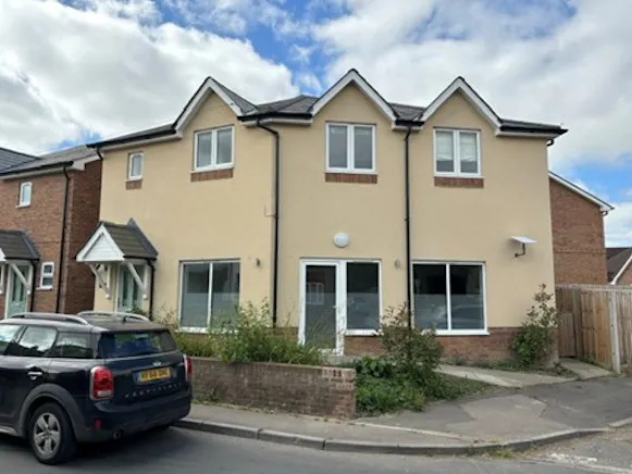 Cross Road Stores, High Street, Medstead, Office To Let - MSTDPicture20 - 29 06 2026.jpg