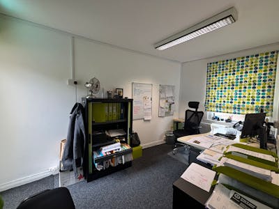 168 High Street, Watford, Office / Retail For Sale - GFO1.jpeg