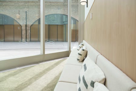 23 Hewett Street, London, Office To Let - DSC06800.jpg