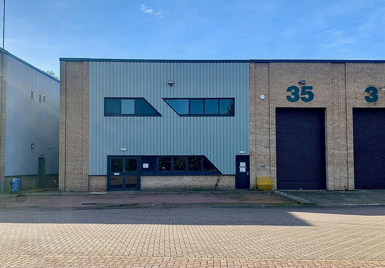 Unit 35, Cornwell Business Park, Northampton To Let - Front.jpg