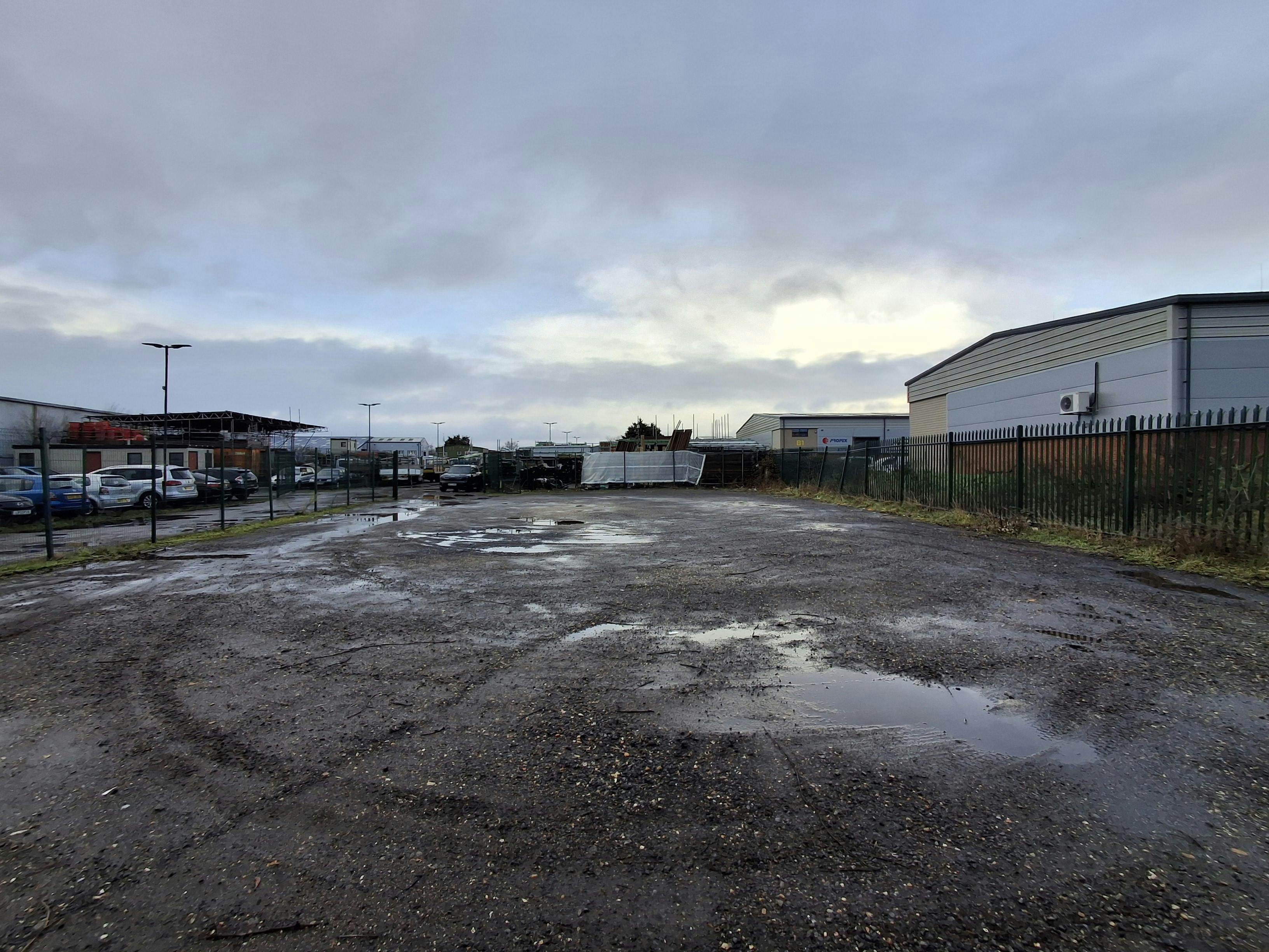 Storage in Ringwood - photo 4