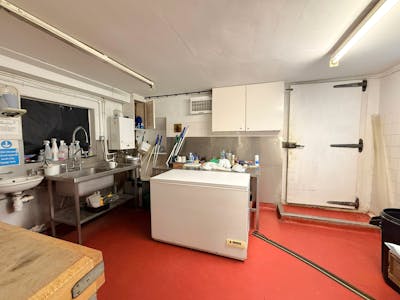 17 High Street, Westerham, Retail To Let - WhatsApp Image 20251213 at 154531 1.jpeg