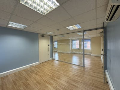 34-35 Eastcastle Street, 4th Floor, London, Office To Let - Image 7.jpeg