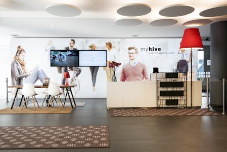 myhive Thirteen I Xenter, Pap Károly utca 4-6., Budapest, Office To Let - image.png