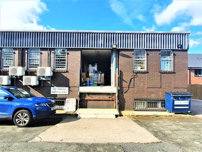 M4a Maxron House, Green Lane, Stockport, Industrial/Logistics / Office To Let - 20200313_111745 (2).jpg