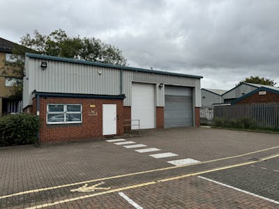 World Xpress Centre, Colnbrook, Industrial / Warehouse To Let - WXC - External