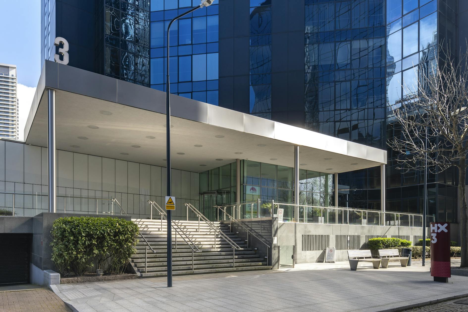 3 Harbour Exchange Square, London, Land & Buildings / Offices To Let / For Sale - HX_045.jpg