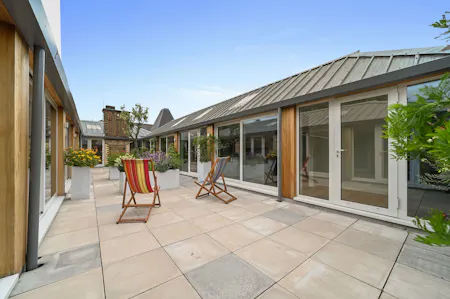 Rochelle School, 16 Playground Gardens, London, Office To Let - MD-BC-ArnoldCircus-7.JPG