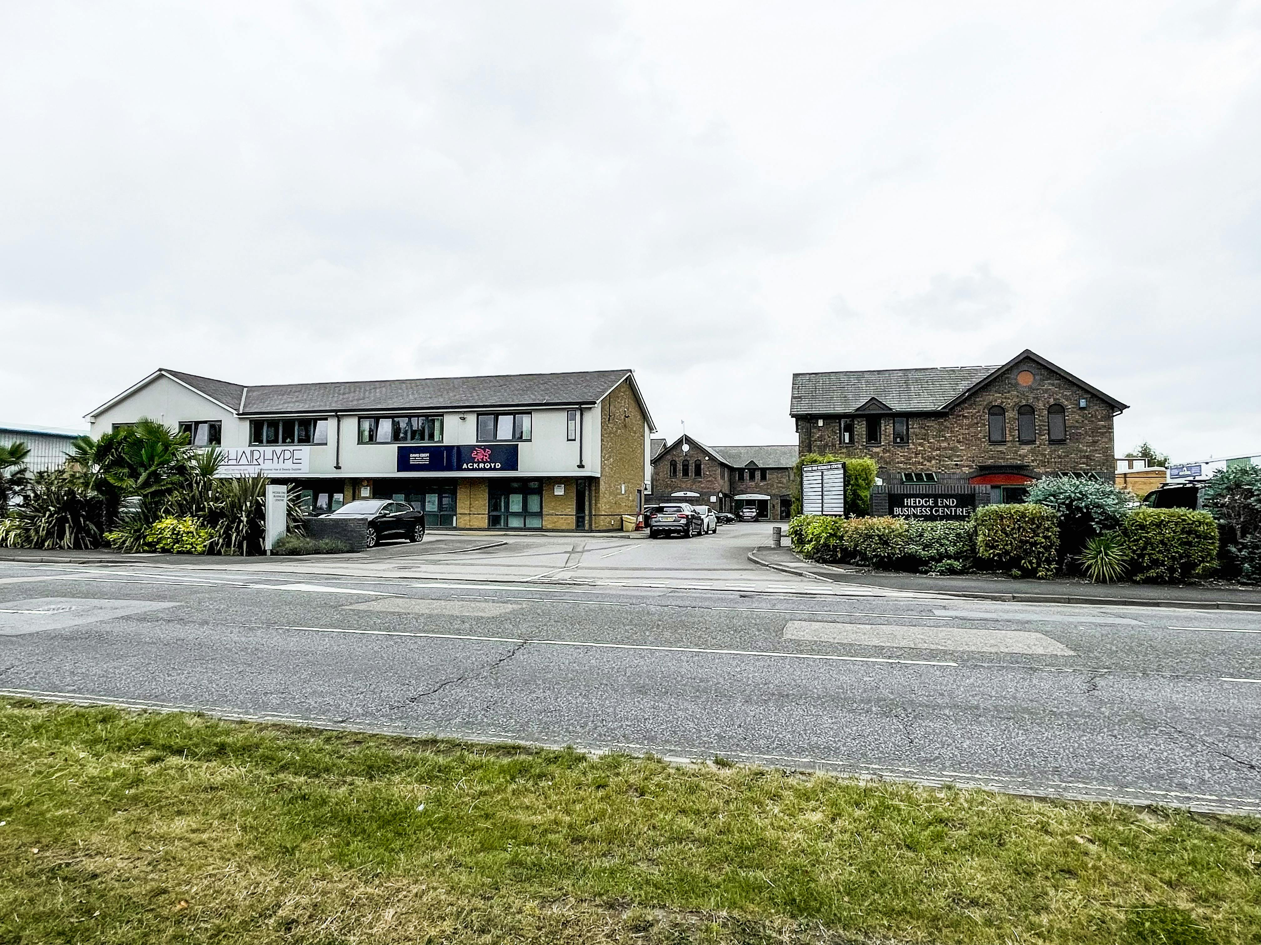 Industrial Unit in Southampton - photo 4