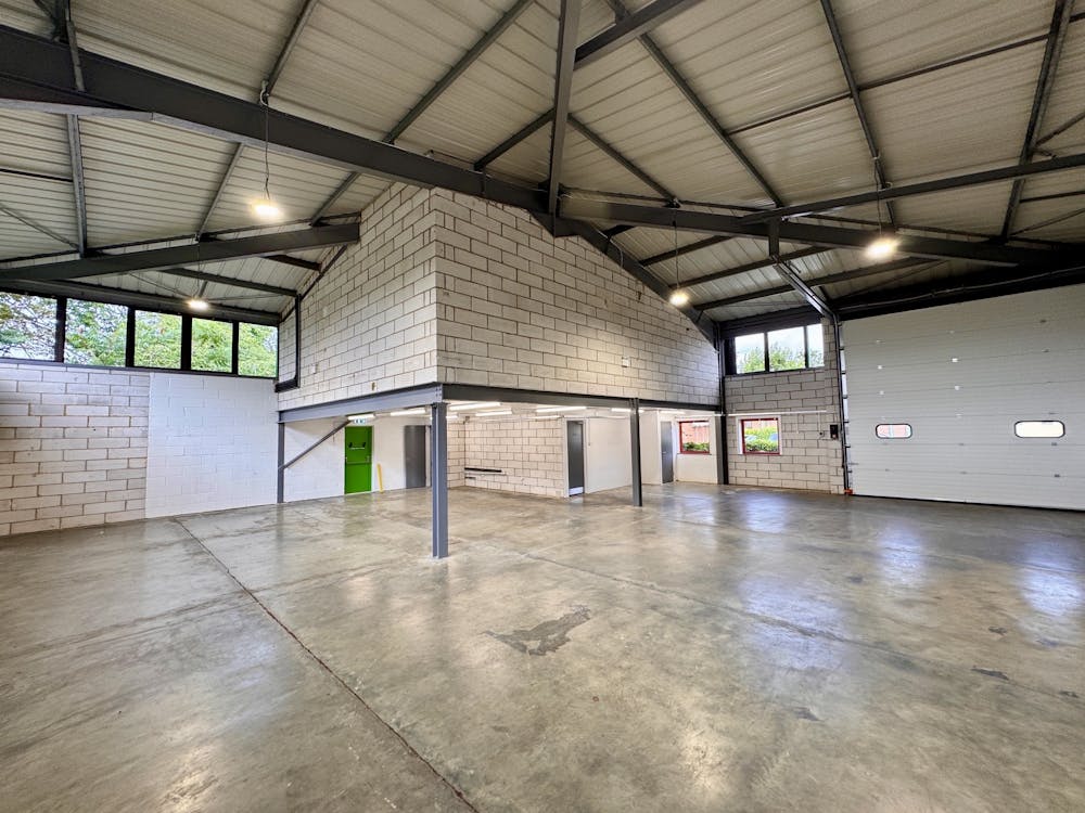 Unit 3 Shepperton Business Park - IMG_6416.jpg