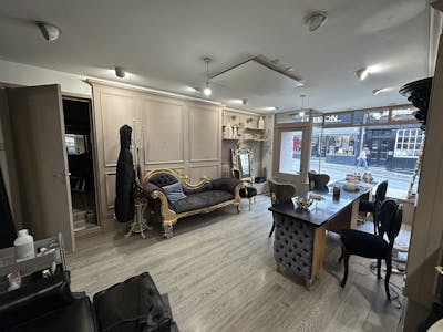 62 Wyle Cop, Shrewsbury, Retail / Retail - In Town To Let - I2.jpeg