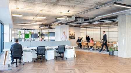 Pembroke House, Kensington Village, Kensington, Office To Let - gallery3.jpg