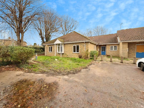 1 & 2 Bradd Close, South Ockendon For Sale - ef3885e2IMG20251209WA0014.jpg