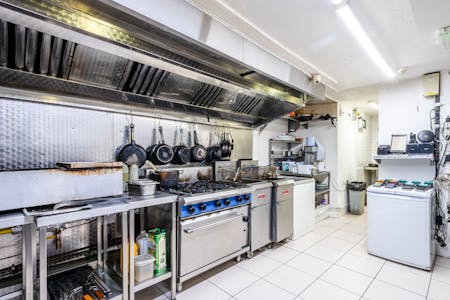 192A Brick Lane, London, Leisure To Let - Brick Ln 192 - Low Res 12.jpg