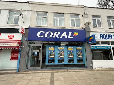 141 Courtlands Drive, Watford, Retail For Sale - IMG_4624.jpeg
