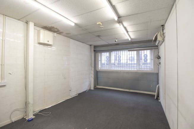 Unit 21, Park Royal Metro Centre, Park Royal, Office / Industrial / Warehouse For Sale - 4.jpg