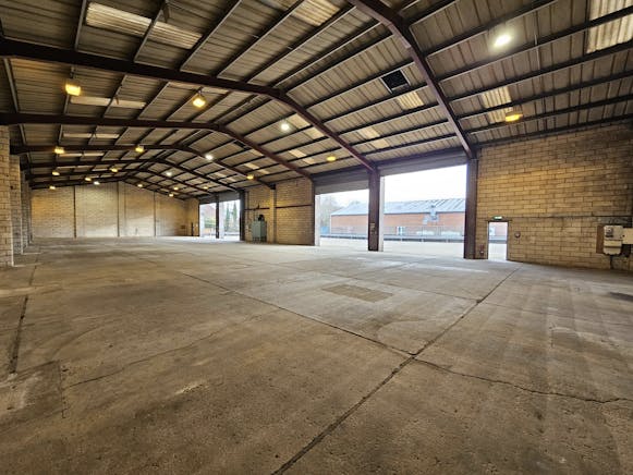 Unit 13A, Evesham To Let - 20250110_100648.jpg