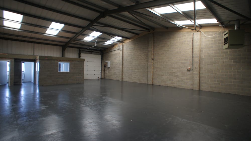 Unit 20 Horcott Industrial Estate - 19-21 Horcott additional 1.JPG