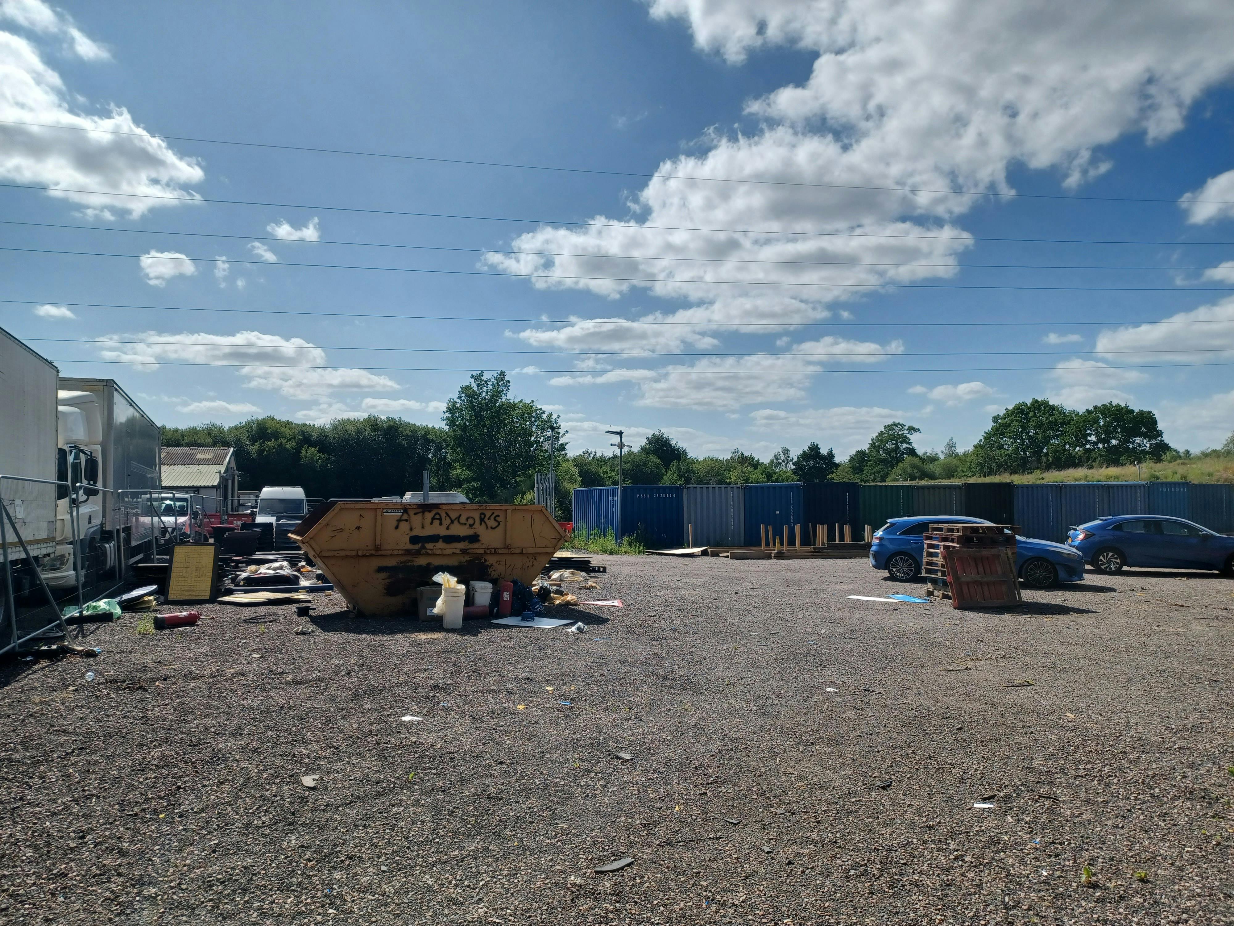 Industrial Unit in Horley - photo 3
