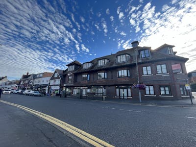 2nd Floor Office Suite, 5 Chalfont Court, Amersham, Office To Let - IMG_0623.jpeg