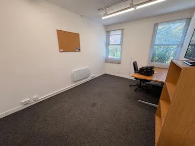Office, A&K Nurseries, Rayleigh, Office To Let - WhatsApp Image 2026-06-25 at 17.49.19 (2).jpeg