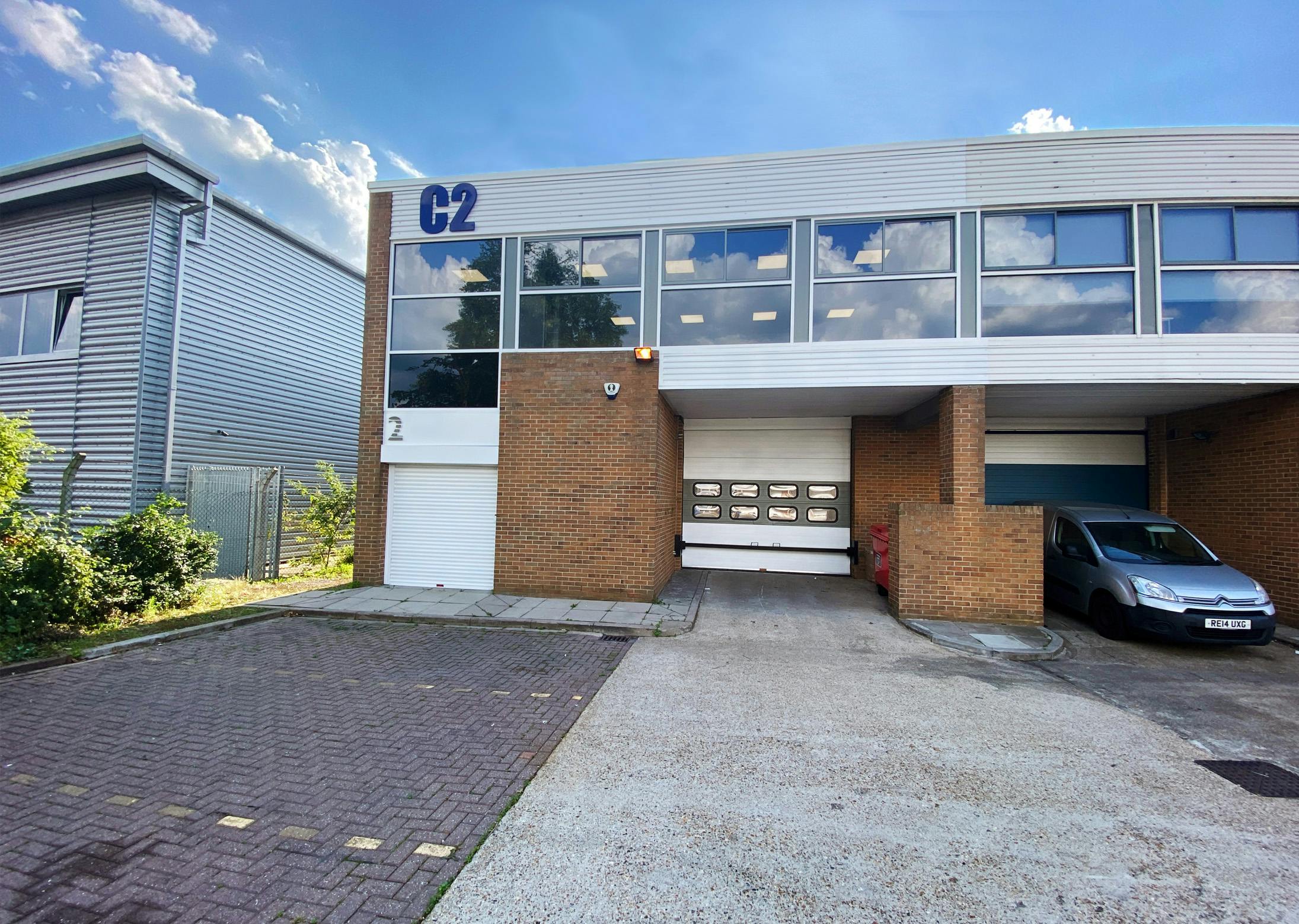Industrial Unit in Sunbury-On-Thames - photo 4