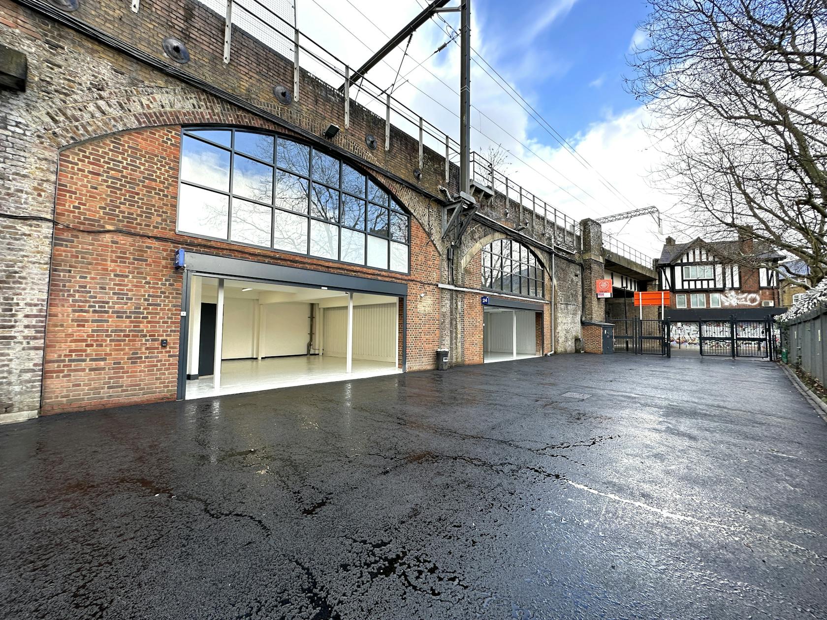Arches 20 - 24 Hartland Road, Camden, Industrial / Offices To Let - 20250313_122800355_iOS.jpg