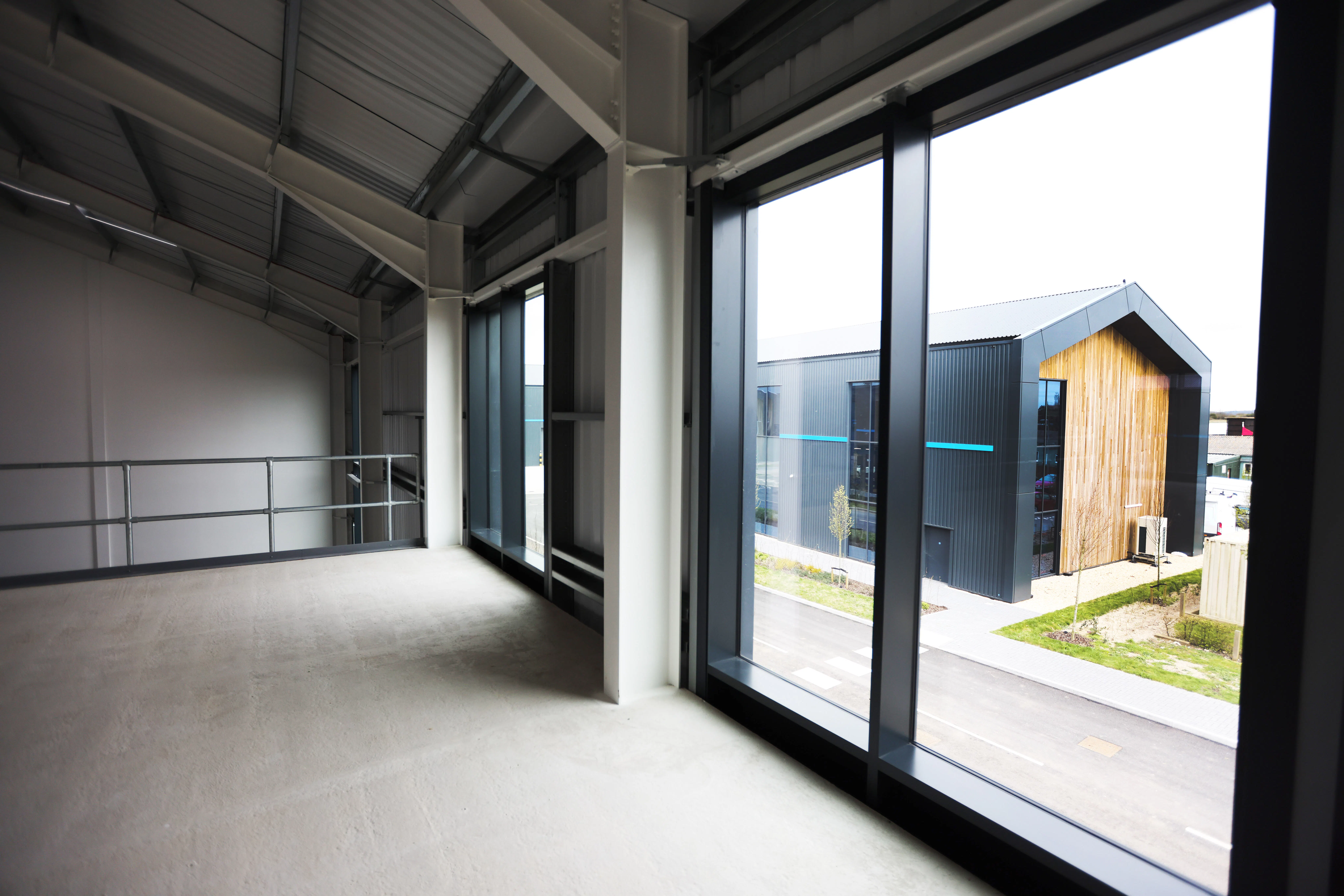 Orbis 9000, Westcott Venture Park, Aylesbury, Industrial To Let - Westcott Finished Buildings - ed nix 055.JPG