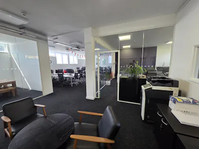 Unit 8, A&B, 327 Southchurch Road, Southend-On-Sea, Office To Let - WhatsApp Image 2026-08-21 at 11.18.10 (3).jpeg