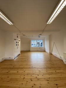 51-53 Margaret Street, London, Office To Let - IMG_7408.jpg