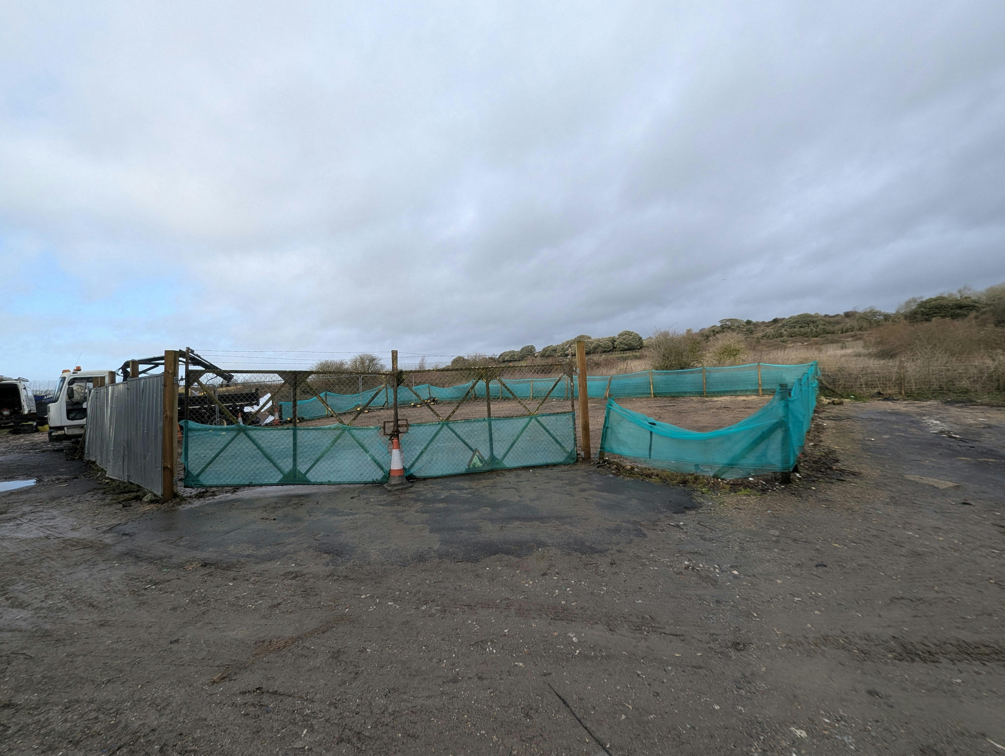 Highdown Industrial Park, Littlehampton Road, Worthing To Let - PXL_20260123_100357995.jpg