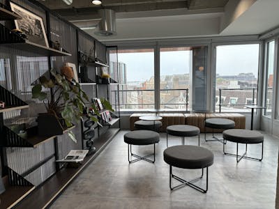 Apex, Forbury Road, Reading, Office To Let - Break Out Space 1.jpeg