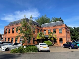 Ground Floor, 5 Cheapside Court, Ascot, Offices To Let - image2.jpeg