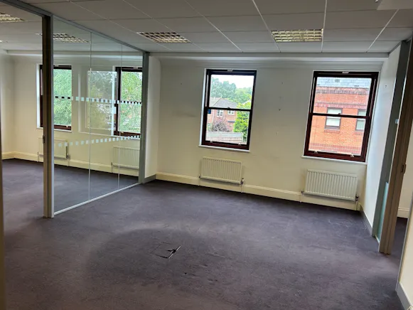 Unit 3, Cheapside Court, Ascot, Offices To Let - 17.jpg