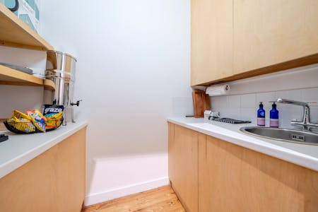 First Floor Front, 17 Willow Street, London, Office To Let - 137232022690a7f4a9c66e.jpg