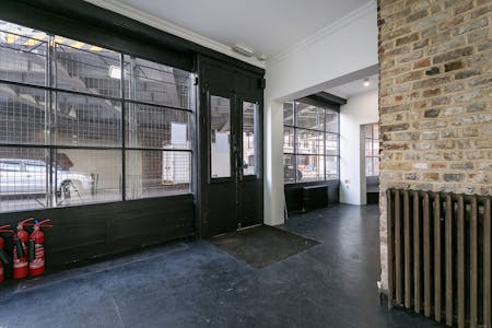 11A Kingsland Road, London, Leisure / Office / Retail To Let / For Sale - 11aKingslandRoadShoreditchHoxtonE28AARetailClassEShowroomToLetInternal1DominionLondon.jpg