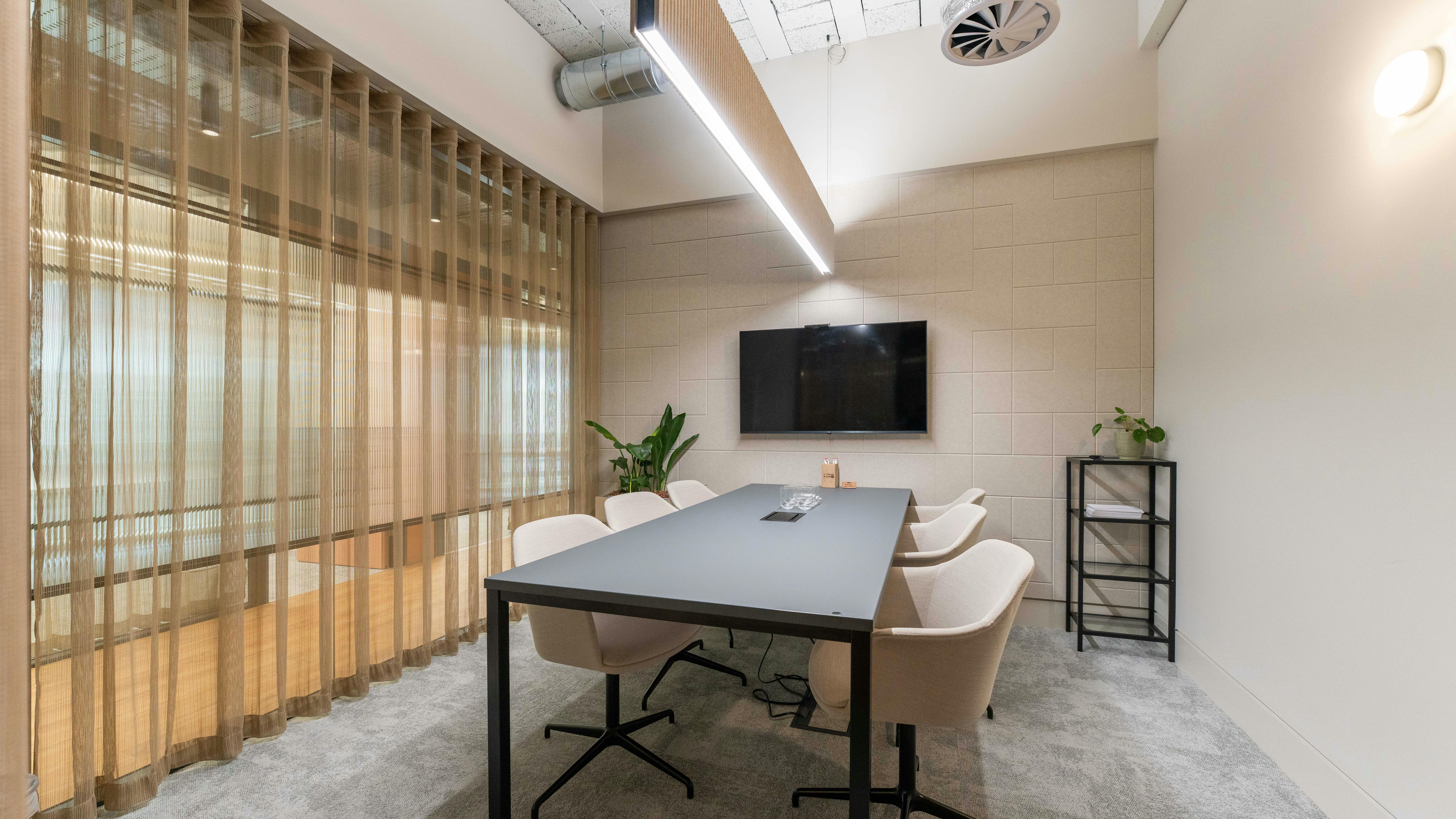 Human Spaces, 10 South Parade, Leeds, Offices To Let - Meeting Room.jpg