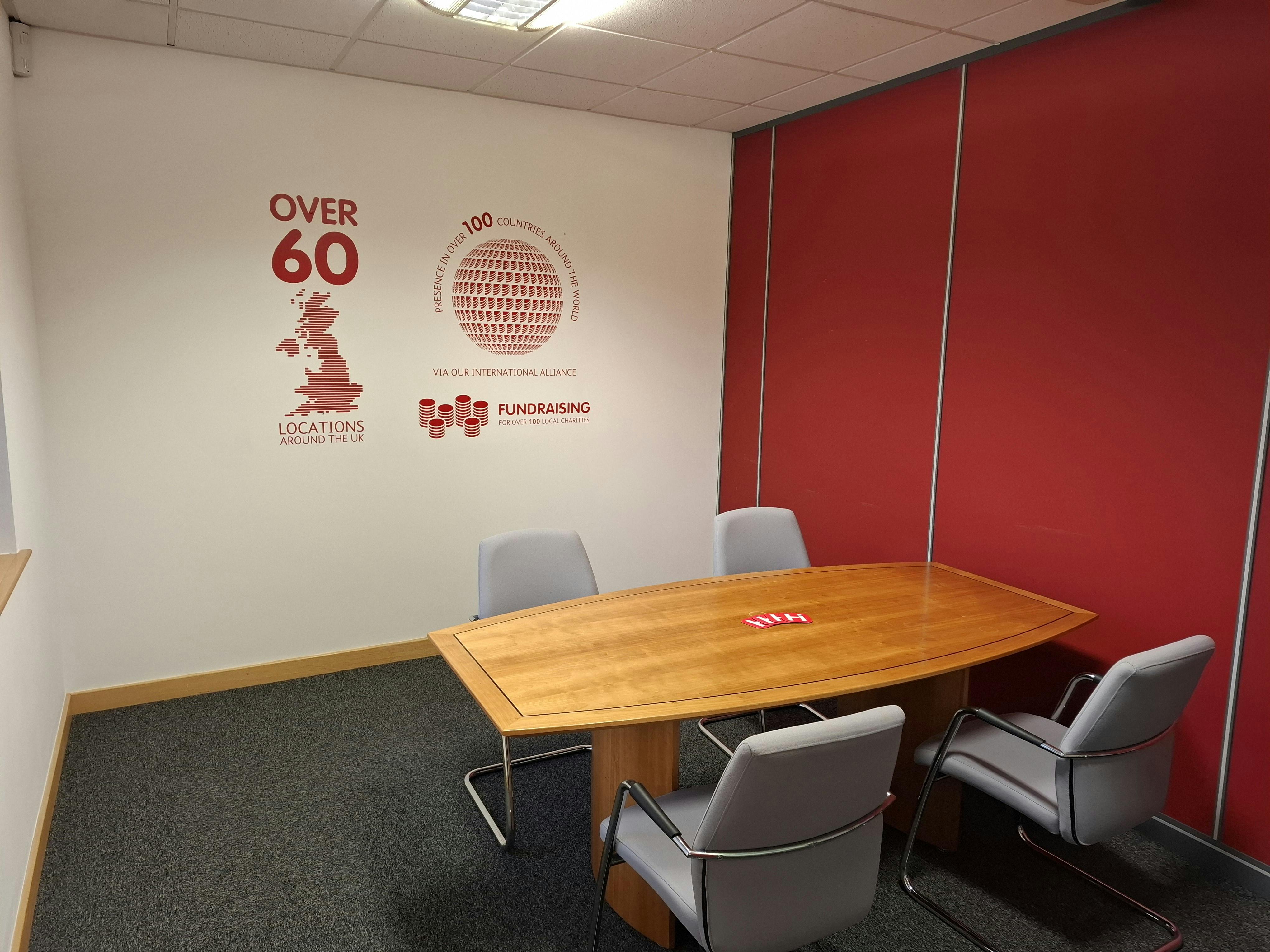 Office in Ashby-de-la-Zouch - photo 3
