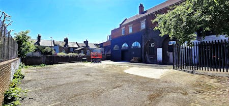 Arch 440 & Arch 441, Institute Place, London, Industrial To Let - 20260501_125411(0) - Edited.jpg