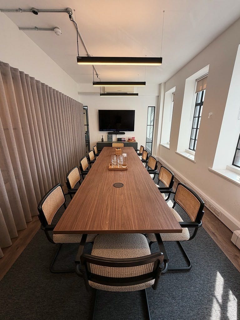 Rivvia King's Cross, Argyle House, London, Offices / Offices To Let - Rivvia King's Cross boardroom.jpg