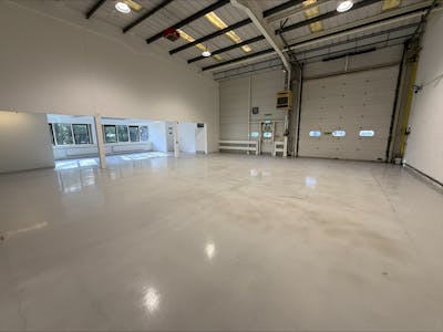 3Abloy House, Watford, Industrial / Trade Counter / Warehouse To Let - processed-1CAB45C4-E8DB-4623-9E46-B62146DBB695.jpeg