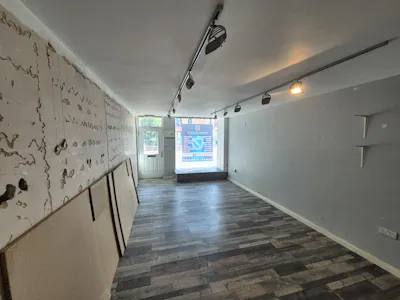 7 Mill Lane, Macclesfield, Retail For Sale - 20260716_103819.jpg