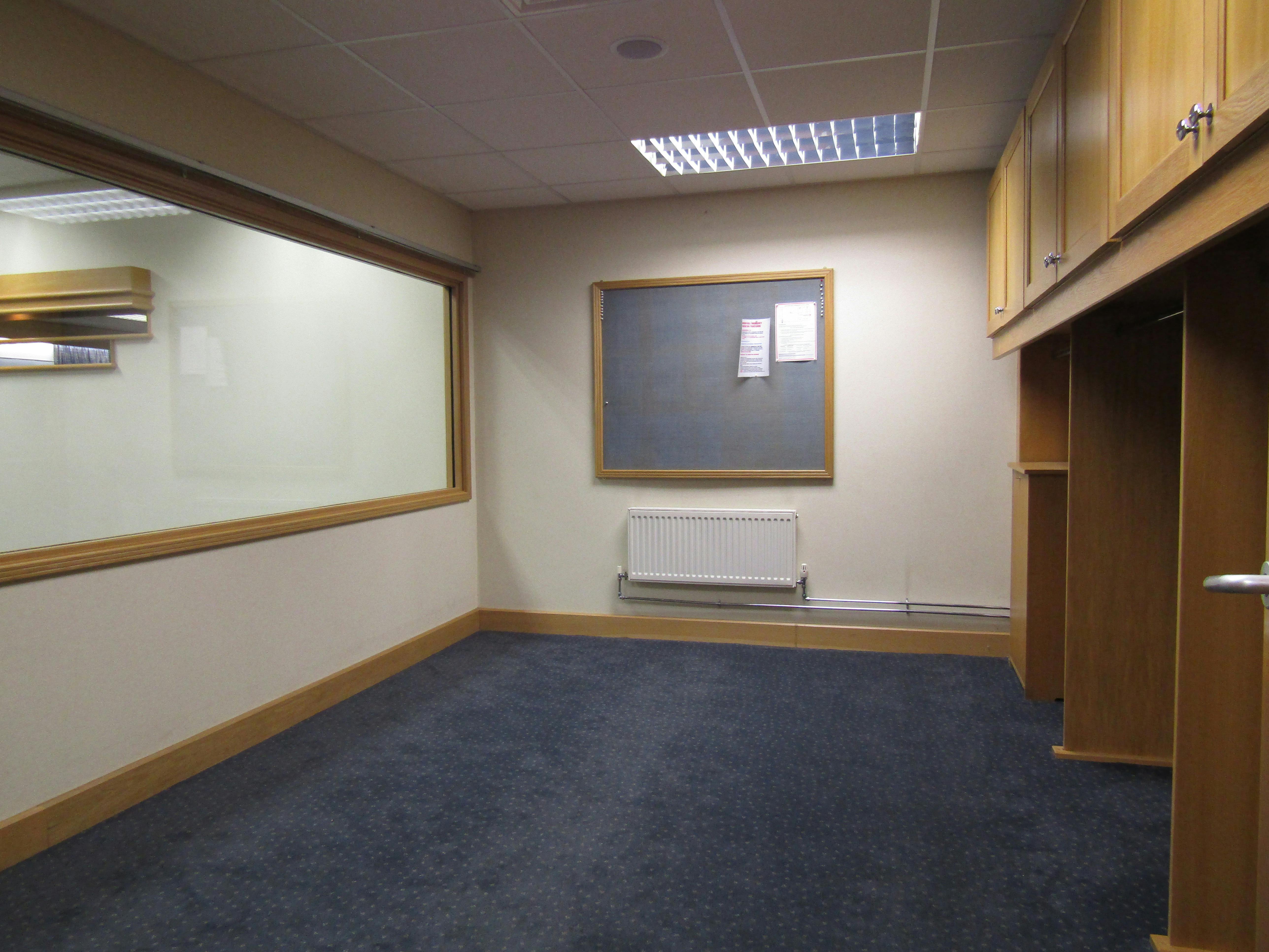 Gloucester Hall, Bagshot, Other For Sale - IMG_0524.JPG