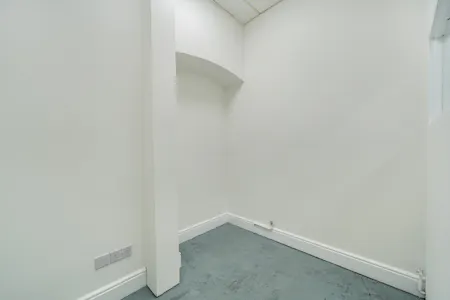 Unit 4D, Princelet Street, Tower Hamlets, Retail To Let - 1509521 (4).jpg