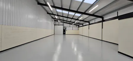 Unit 9, Fleet Marston Farm, Aylesbury, Industrial To Let - 20231219_144640.jpg