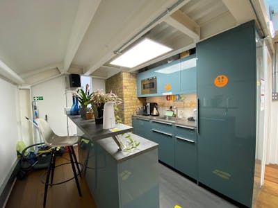 61-63 Rochester Place (1st Floor), London, Office To Let - 407b3e4848dd433ab417d973519a87ab.jpg